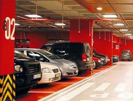 AVM otoparkları soyguncu oldu!